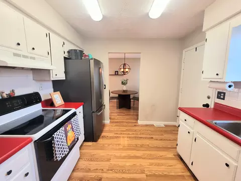 2441 Red Coach Dr, Springfield, OH 45503 photo 14