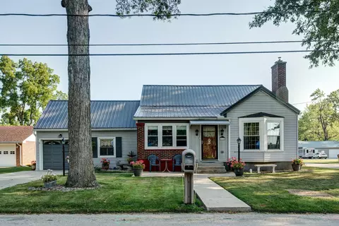 315 W Park Dr, Greenville, OH 45331