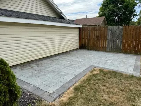 Exterior - 124-126 E 3rd St, Springfield, OH 45504 photo 6 of 7