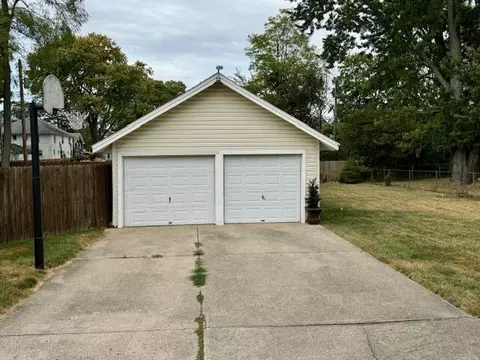 Exterior - 124-126 E 3rd St, Springfield, OH 45504 photo 4 of 7