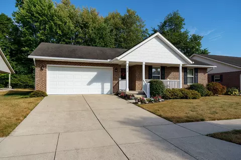 Exterior - 4638 Eastridge St, Springfield, OH 45503 photo 3 of 10