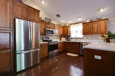 Kitchen - 4638 Eastridge St, Springfield, OH 45503 photo 1 of 4