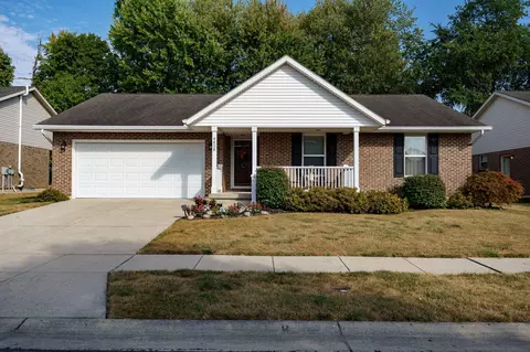 Exterior - 4638 Eastridge St, Springfield, OH 45503 photo 2 of 10