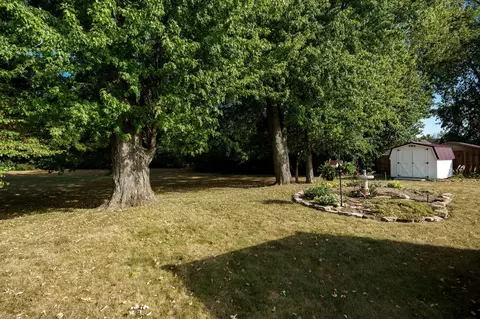 Exterior - 4638 Eastridge St, Springfield, OH 45503 photo 10 of 10