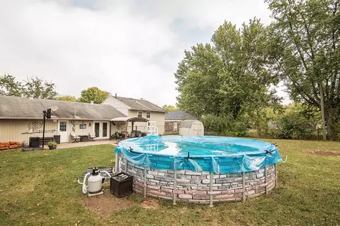 Exterior - 3136 Bristol Dr, Springfield, OH 45503 photo 6 of 6