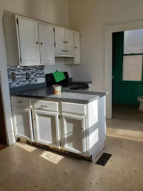 Kitchen - 1417 E High St, Springfield, OH 45505 photo 1 of 4