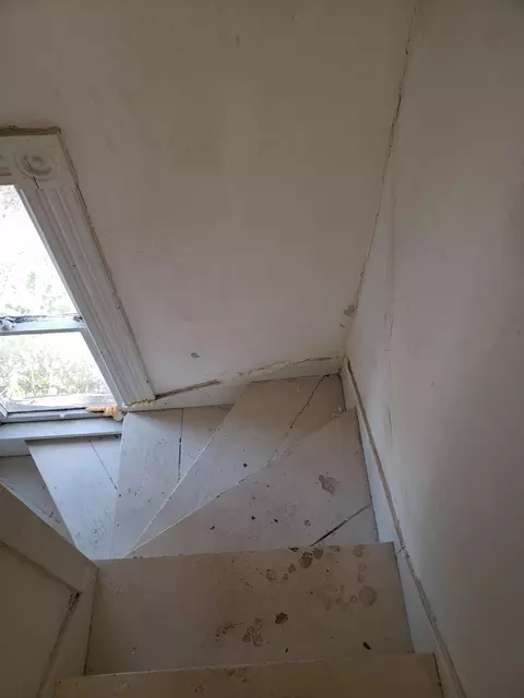Entry Way - 1417 E High St, Springfield, OH 45505 photo 6 of 6