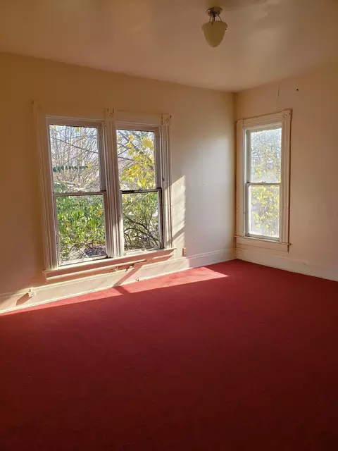 Bedroom - 1417 E High St, Springfield, OH 45505 photo 1 of 5