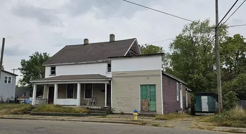 512 E Pleasant St, Springfield, OH 45505
