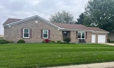 125 Wisteria Dr, Troy, OH 45373