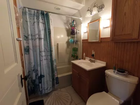Bath - 103 Bay St, Sidney, OH 45365 photo 1 of 1