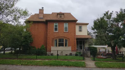 Exterior - 103 Bay St, Sidney, OH 45365 photo 8 of 12