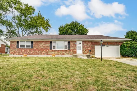 1450 Moorefield Rd, Springfield, OH 45503