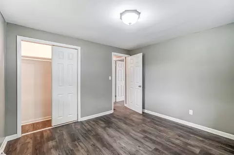Bedroom - 1450 Moorefield Rd, Springfield, OH 45503 photo 6 of 6