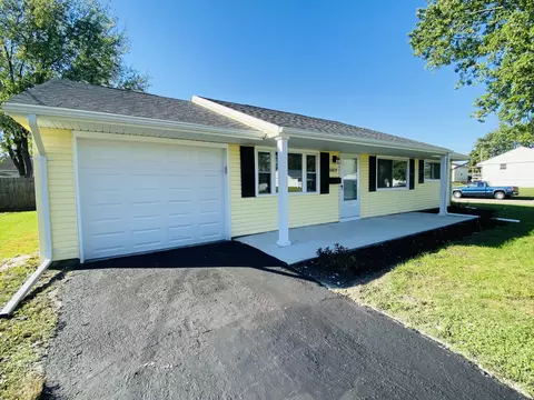 1005 Styer Dr, New Carlisle, OH 45344