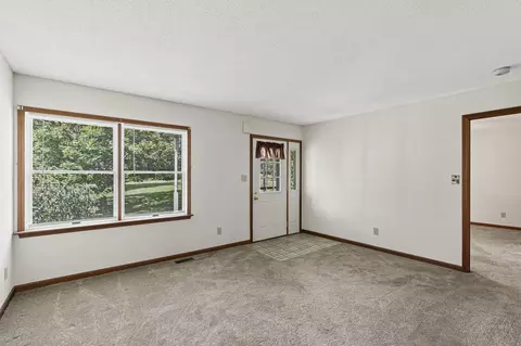 2370 W Possum Rd, Springfield, OH 45506 photo 10