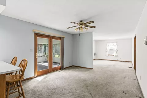 2370 W Possum Rd, Springfield, OH 45506 photo 13