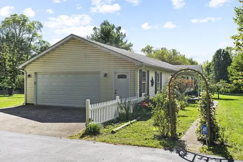2370 W Possum Rd, Springfield, OH 45506 photo 6