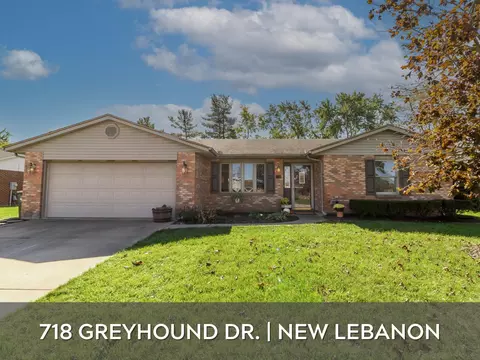 718 Greyhound Dr, New Lebanon, OH 45345