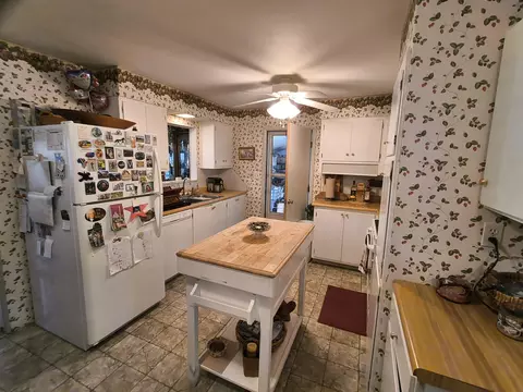 Kitchen - 830 Linden Ave, Celina, OH 45822 photo 1 of 5