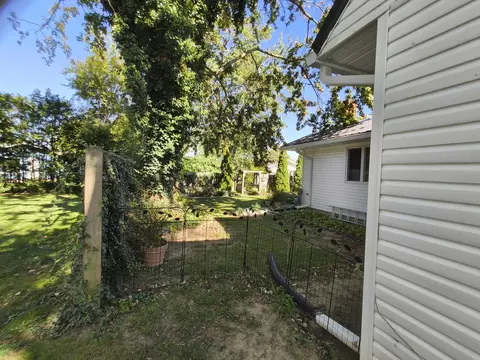 Exterior - 830 Linden Ave, Celina, OH 45822 photo 27 of 39