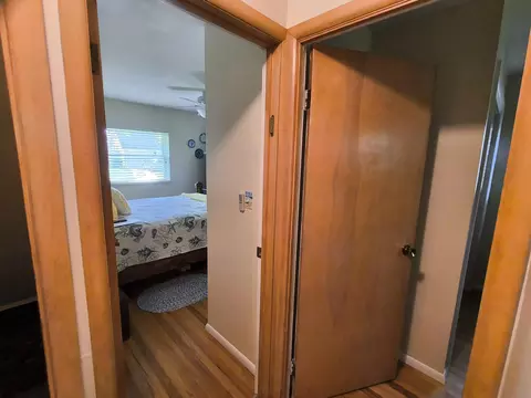 Entry Way - 830 Linden Ave, Celina, OH 45822 photo 5 of 12