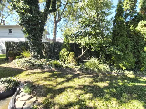 Exterior - 830 Linden Ave, Celina, OH 45822 photo 15 of 39