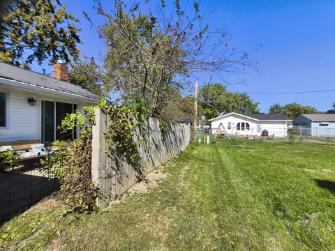 Exterior - 830 Linden Ave, Celina, OH 45822 photo 35 of 39