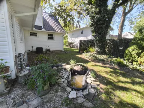 Exterior - 830 Linden Ave, Celina, OH 45822 photo 14 of 39