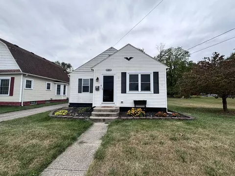 1927 Kenton St, Springfield, OH 45505