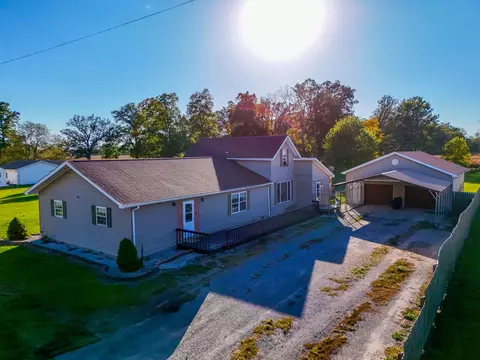 09543 Santa Fe Line Rd, Wapakoneta, OH 45895