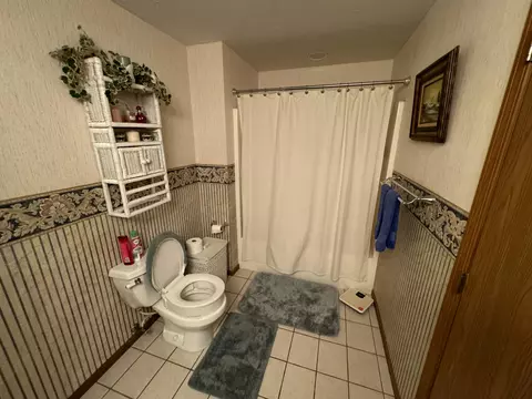 3951 Delmar Cir, Springfield, OH 45503 photo 16