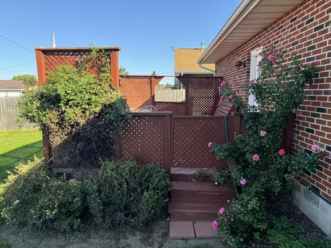 3951 Delmar Cir, Springfield, OH 45503 photo 6