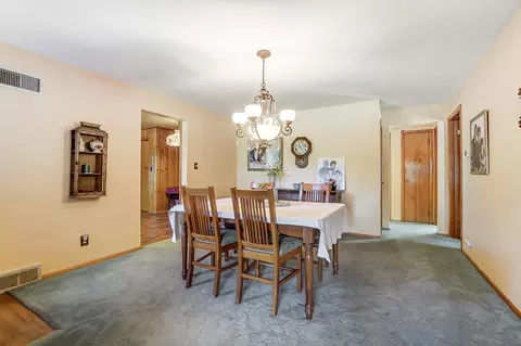 Dining - 2831 Hillside Ave, Springfield, OH 45503 photo 3 of 3