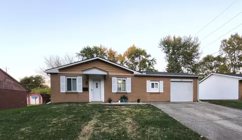 1118 Colonial Dr, Sidney, OH 45365