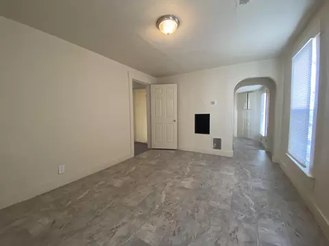1812 W High St, Springfield, OH 45506 photo 10