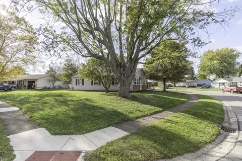 1081 Colonial Dr, Sidney, OH 45365 photo 6