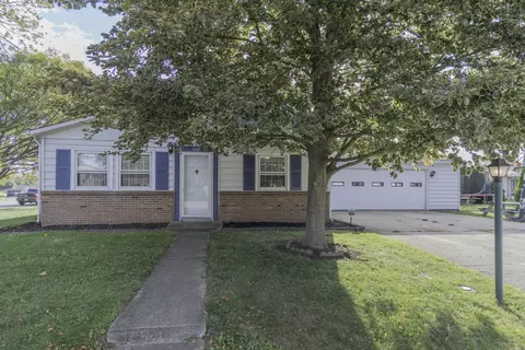 1081 Colonial Dr, Sidney, OH 45365 photo 3