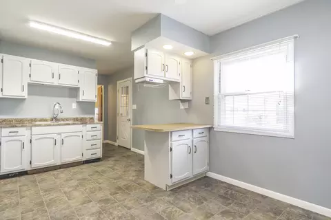 1081 Colonial Dr, Sidney, OH 45365 photo 11