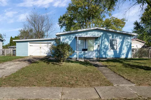 331 Fenwick Dr, New Carlisle, OH 45344