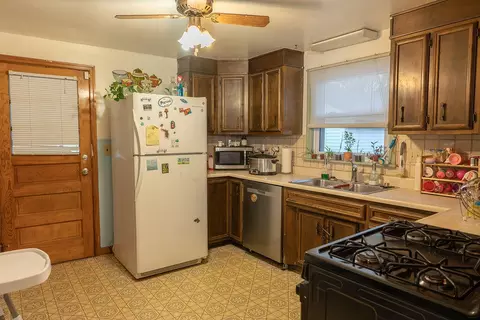 Kitchen - 1033 Talisman Cir, Springfield, OH 45503 photo 1 of 1