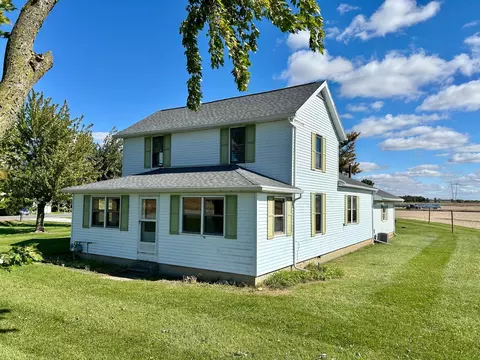 16156 Buckland Holden Rd, Wapakoneta, OH 45895