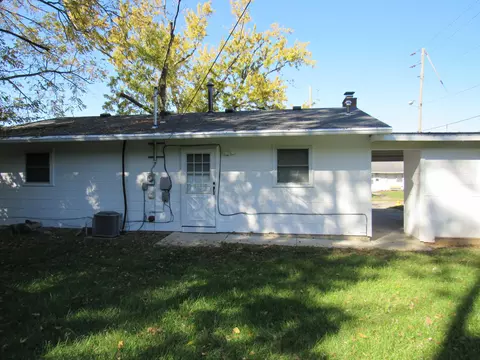 601 Mead Ln, Springfield, OH 45506 photo 8
