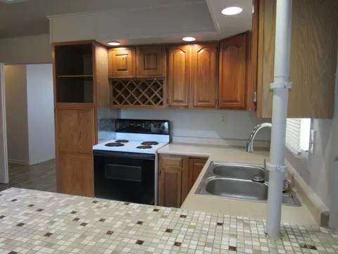 601 Mead Ln, Springfield, OH 45506 photo 17