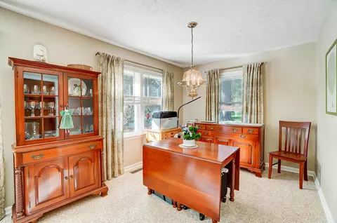 74 W Possum Rd, Springfield, OH 45506 photo 7