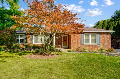 74 W Possum Rd, Springfield, OH 45506