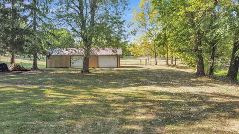 Exterior - 1480 Shrine Rd, Springfield, OH 45504 photo 8 of 9