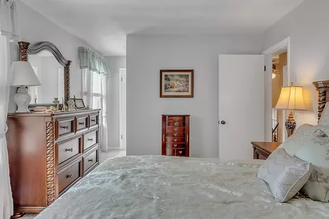Bedroom - 1480 Shrine Rd, Springfield, OH 45504 photo 1 of 4