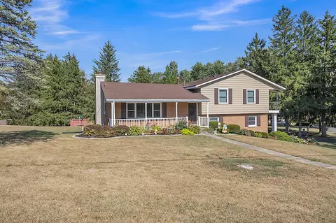 1480 Shrine Rd, Springfield, OH 45504