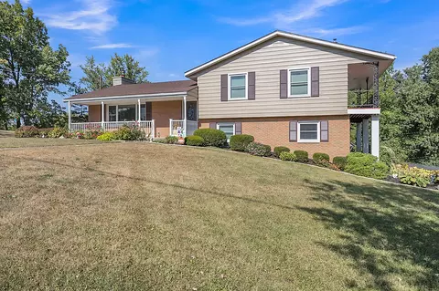 Exterior - 1480 Shrine Rd, Springfield, OH 45504 photo 1 of 9